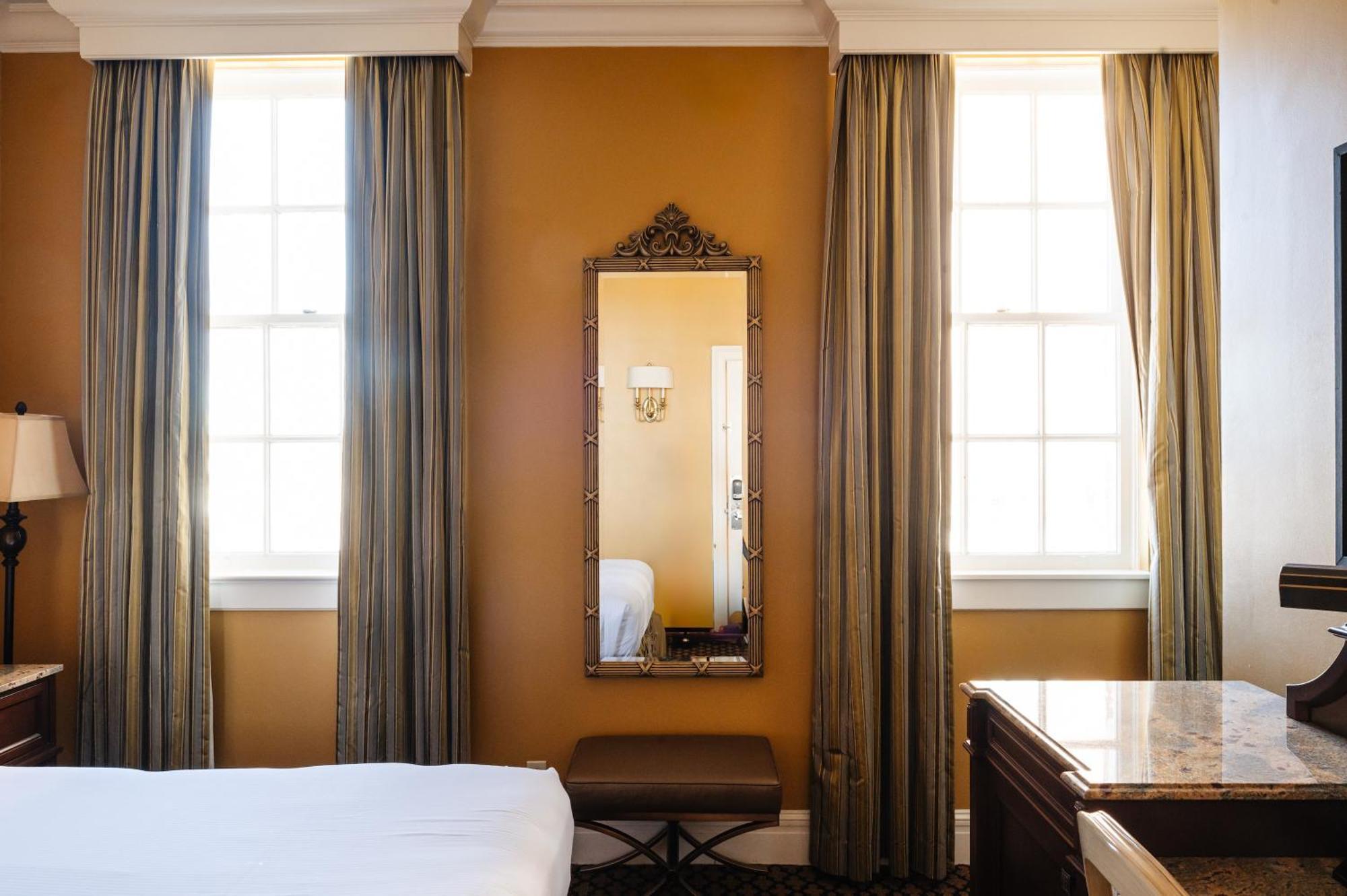 The Lafayette New Orleans By Kasa Hotel Bilik gambar