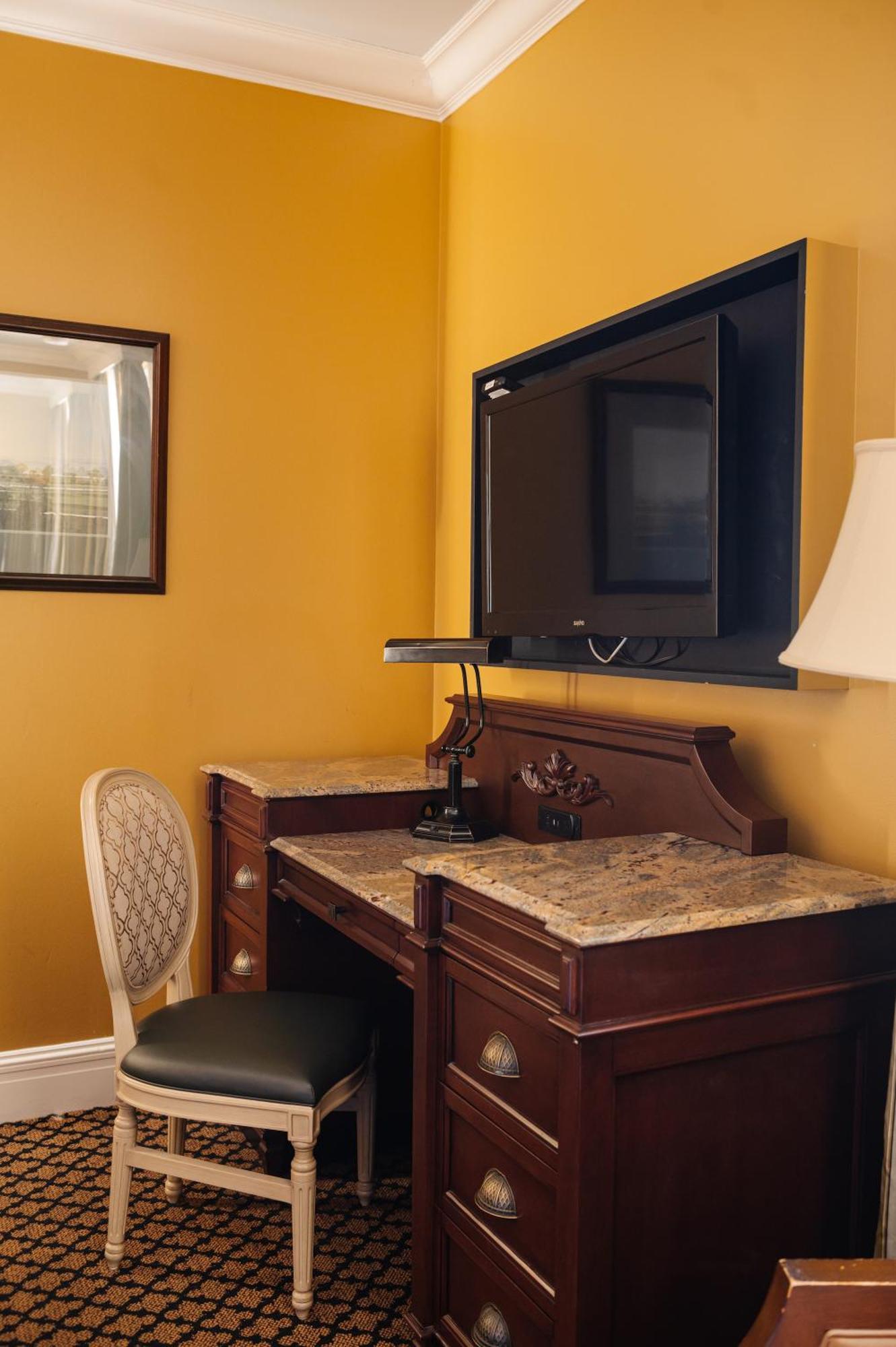 The Lafayette New Orleans By Kasa Hotel Bilik gambar