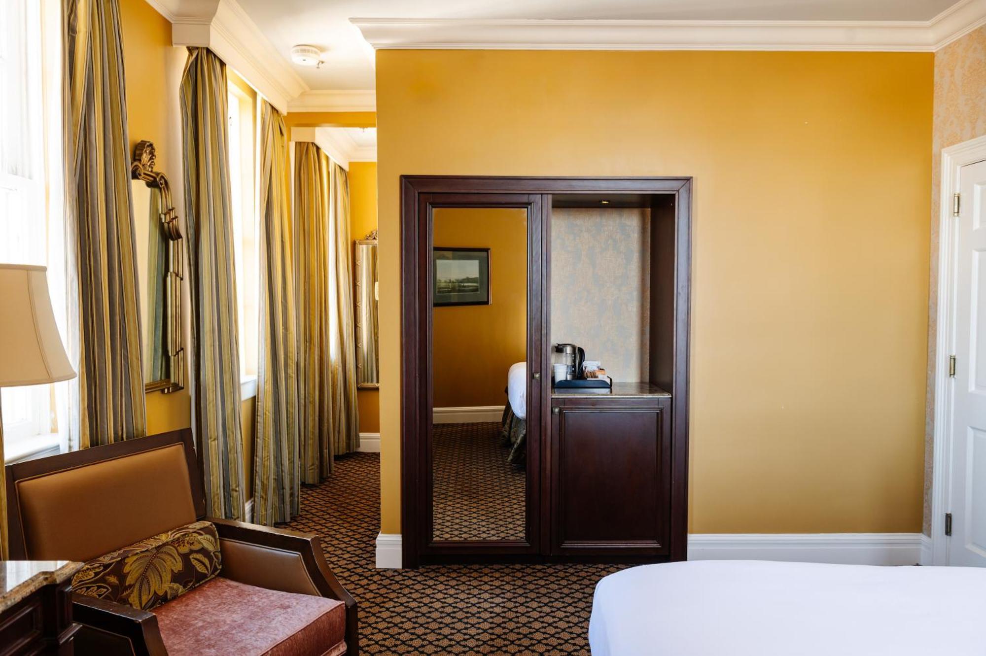 The Lafayette New Orleans By Kasa Hotel Bilik gambar