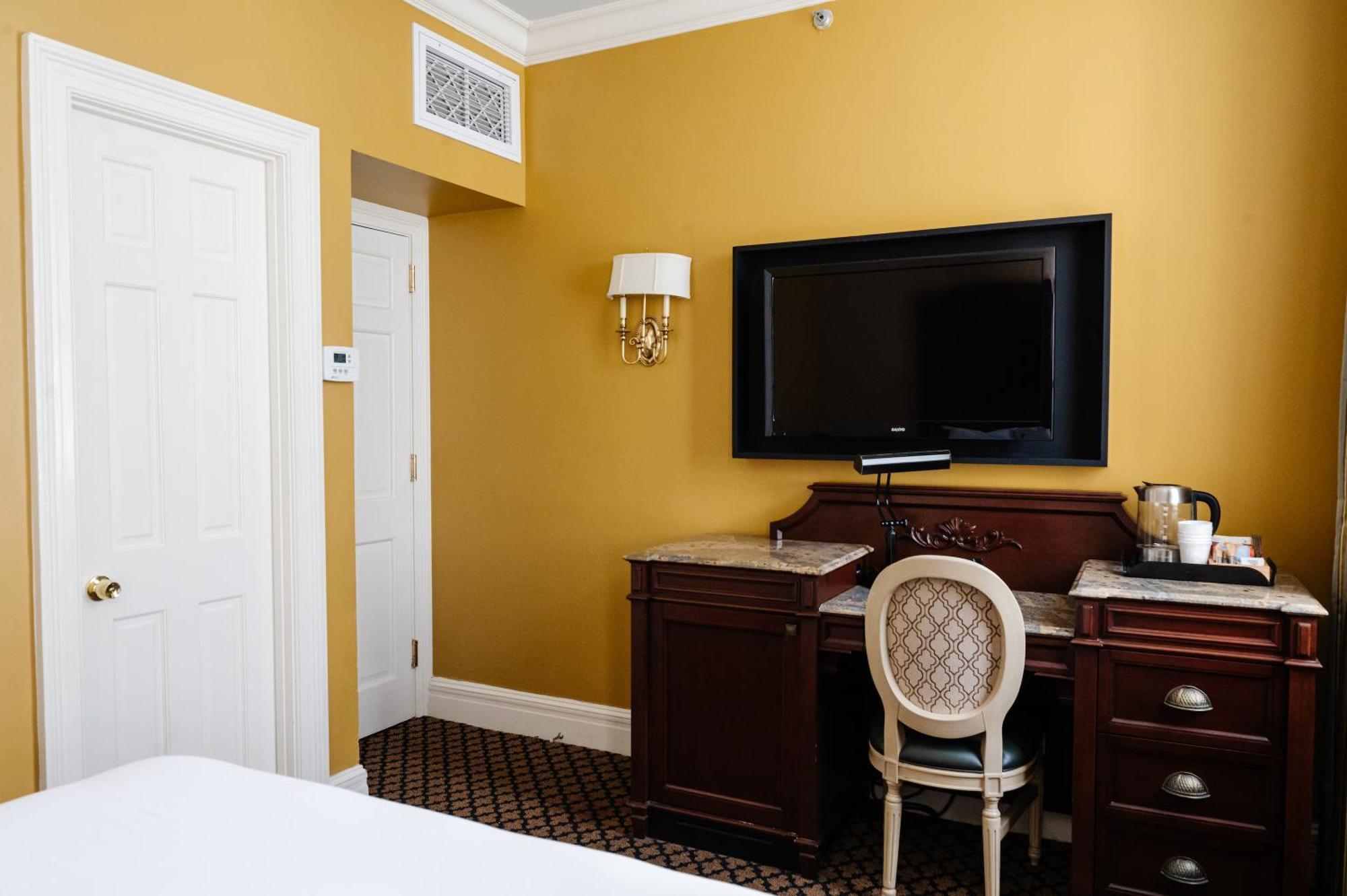 The Lafayette New Orleans By Kasa Hotel Bilik gambar