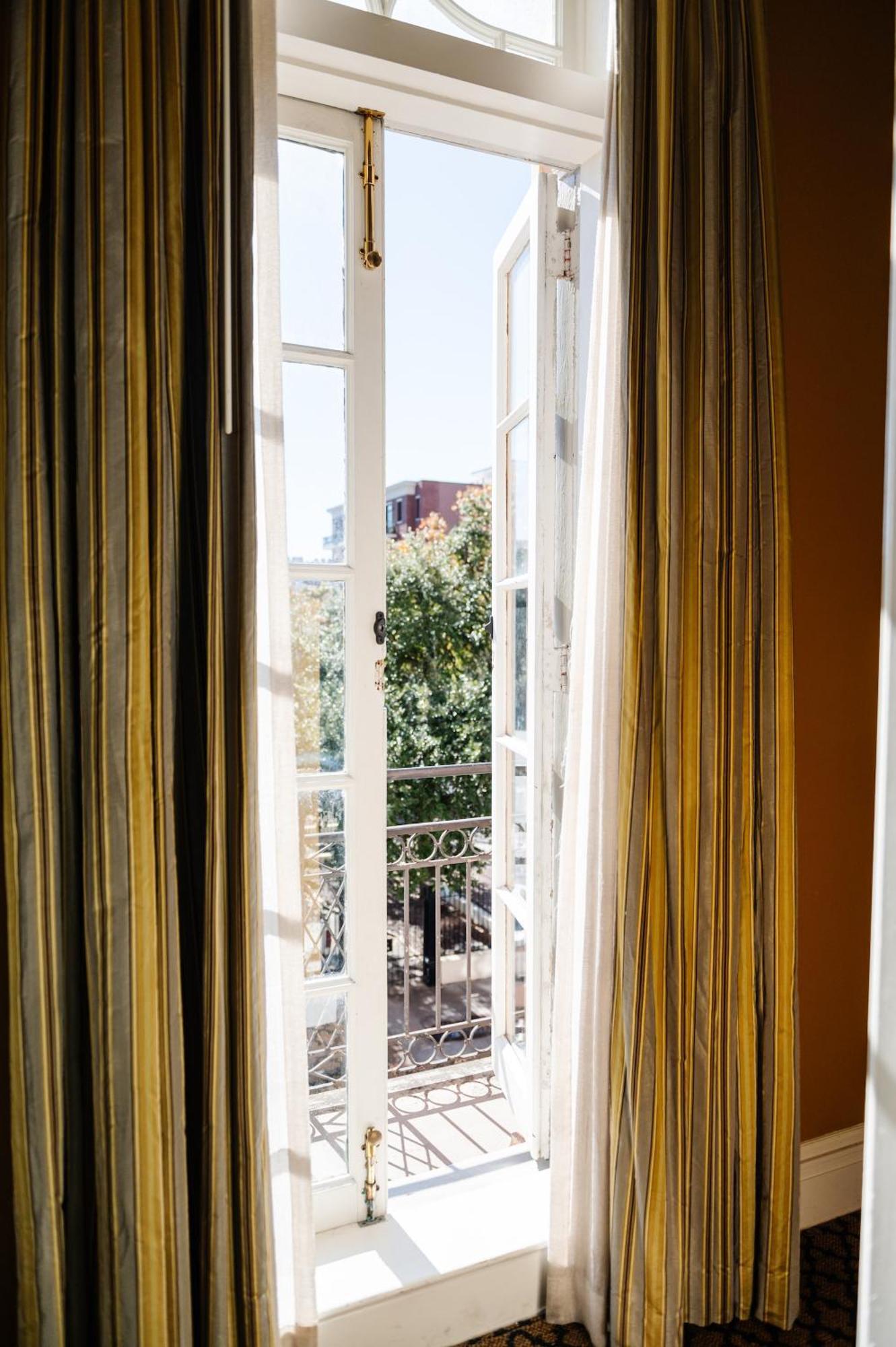 The Lafayette New Orleans By Kasa Hotel Luaran gambar